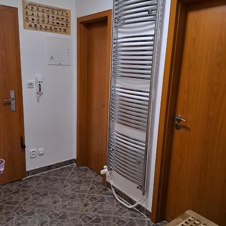 דירה Harradise Plne Vybaveny Pod Mumlavskym Vodopadem, Na Ceste Na Hrebeny, Nejlepsi Vylety V Okoli, Zahrada Pro Relax I Deti, Lesy A Turisticke Trasy Hned Za Domem, Kousek Do Centra, Vybaveni Pro Deti *