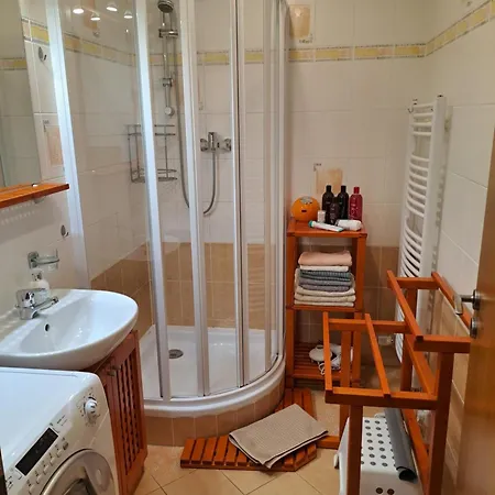Apartmán Plne Vybaveny Pod Mumlavskym Vodopadem, Zahrada S Ohnistem, Idealni Vychozi Bod Pro Turistiku, U Cesty Na Hrebeny, Kousek Do Centra, Absolutni Klid, Vybaveny I Pro Deti, Wellness A Fitko Naproti *